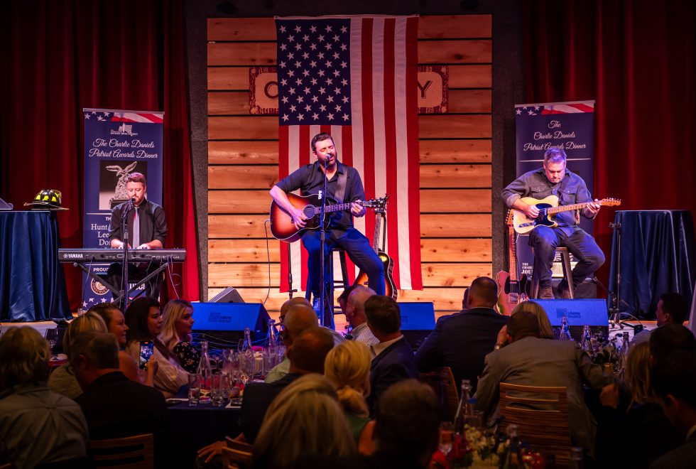 Chris Young Performs Live